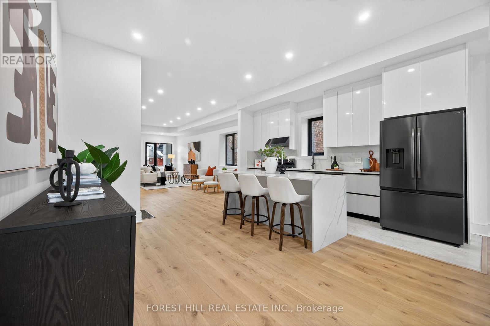 249 Lauder Avenue, Toronto, Ontario M6E 3H5 - Photo 9 - C12547350