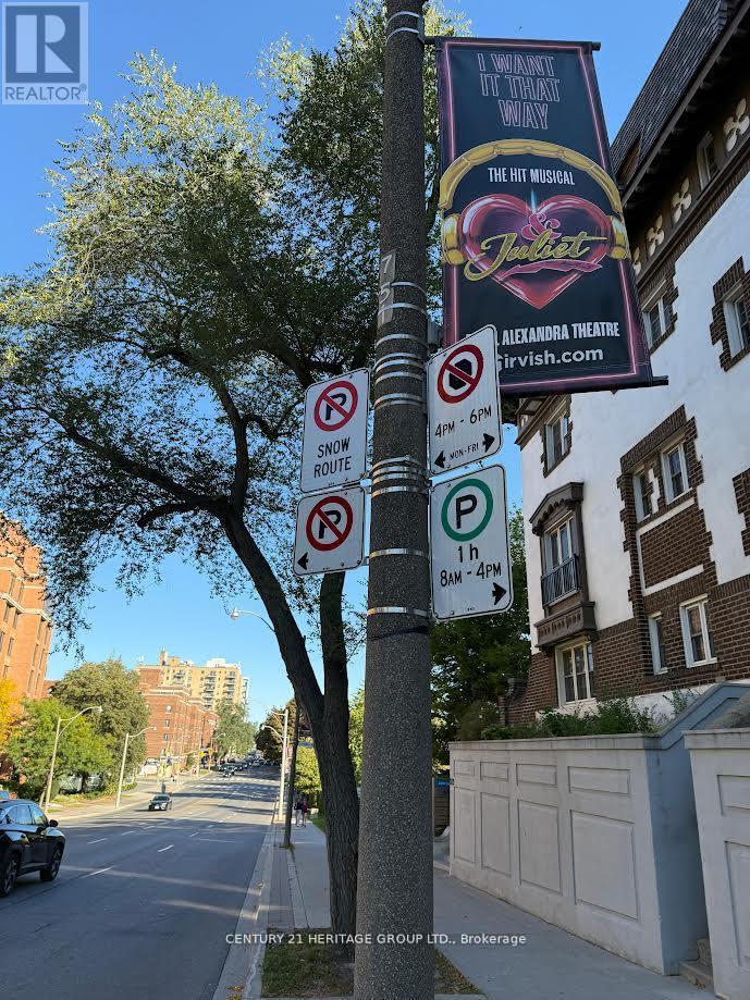 101 - 2900 Yonge Street, Toronto, Ontario  M4N 3N8 - Photo 12 - C12547354