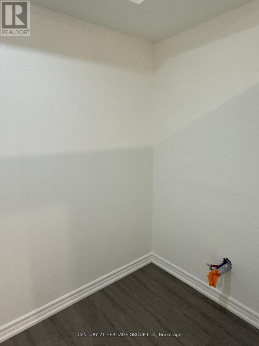 101 - 2900 Yonge Street, Toronto, Ontario  M4N 3N8 - Photo 19 - C12547354