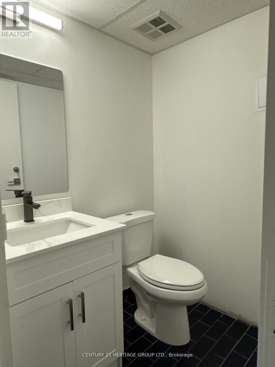 101 - 2900 Yonge Street, Toronto, Ontario  M4N 3N8 - Photo 21 - C12547354