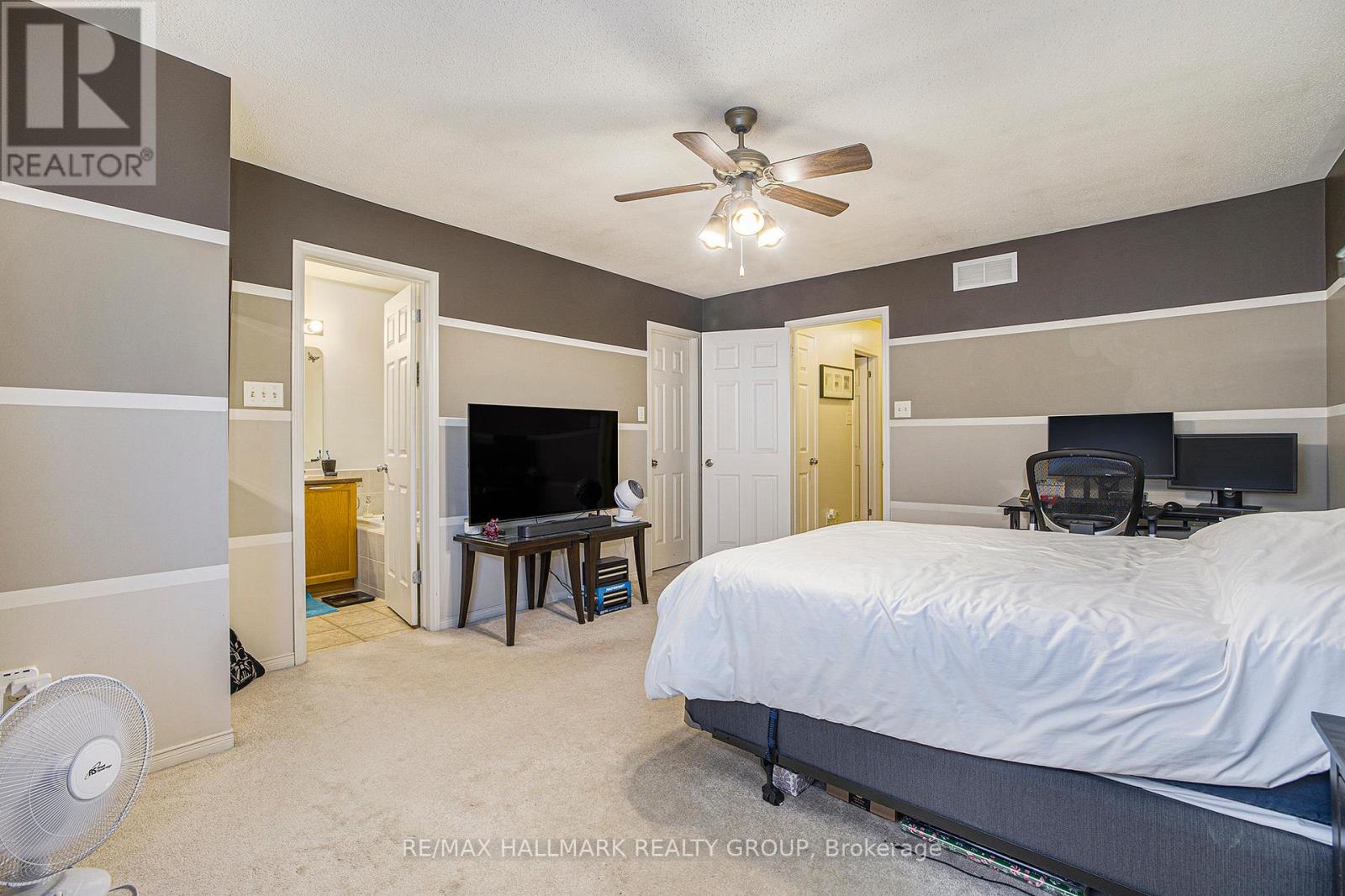 11 Scampton Drive, Ottawa, Ontario  K2W 1G1 - Photo 13 - X12547396