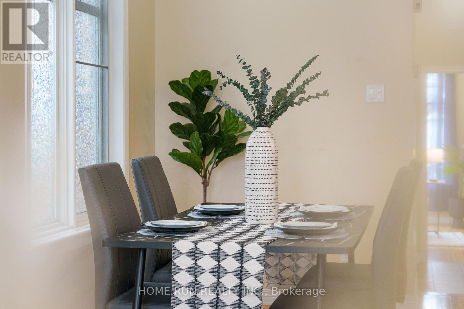 517 Devonwood Circle, Ottawa, Ontario  K1T 4E4 - Photo 11 - X12547402