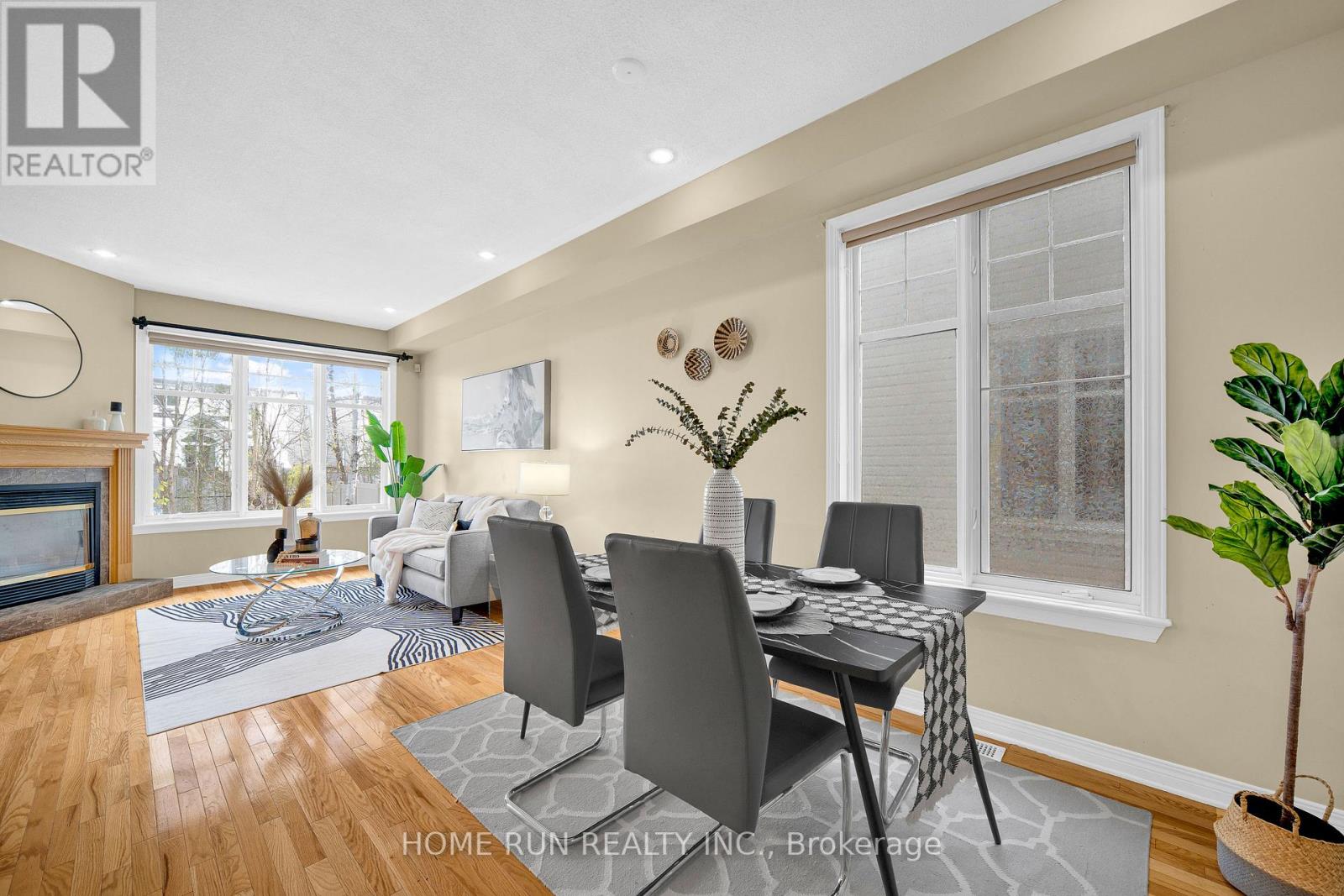 517 Devonwood Circle, Ottawa, Ontario  K1T 4E4 - Photo 9 - X12547402