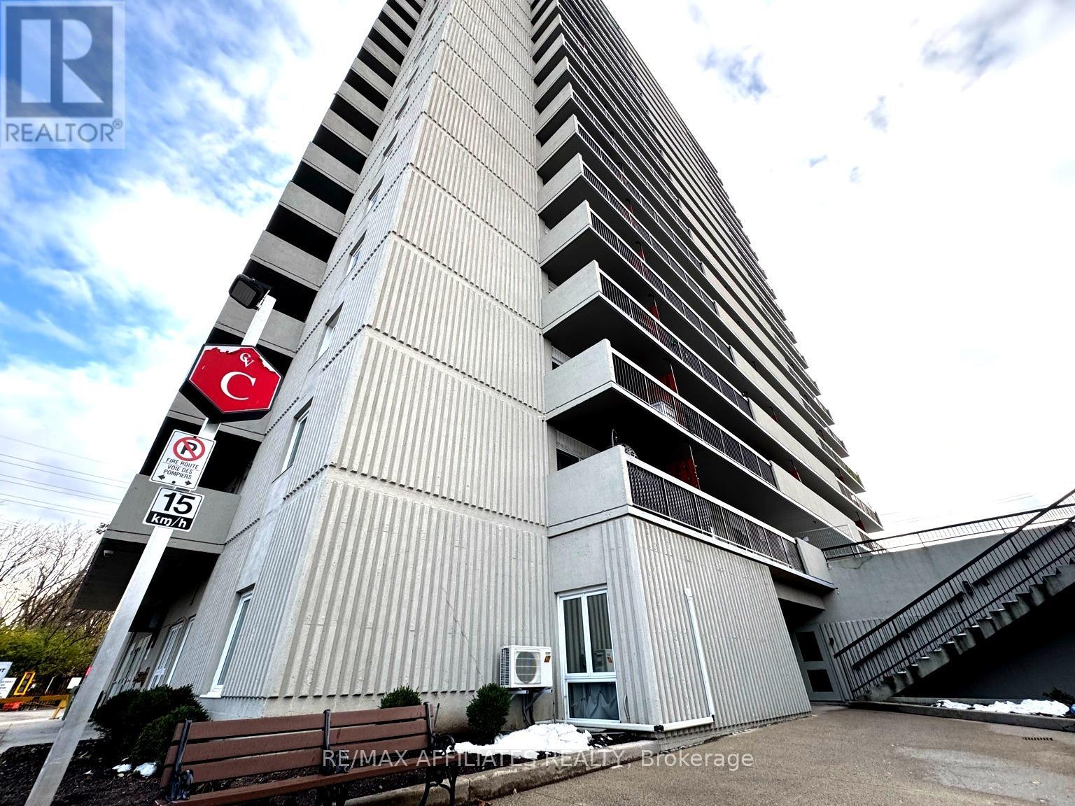 1704 - 158 MCARTHUR AVENUE, Ottawa, Ontario