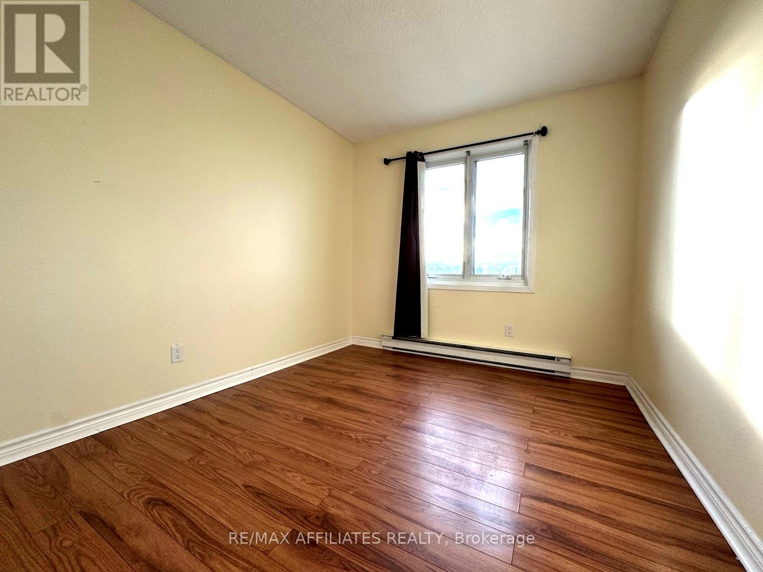 1704 - 158 Mcarthur Avenue, Ottawa, Ontario  K1L 8E7 - Photo 19 - X12547416