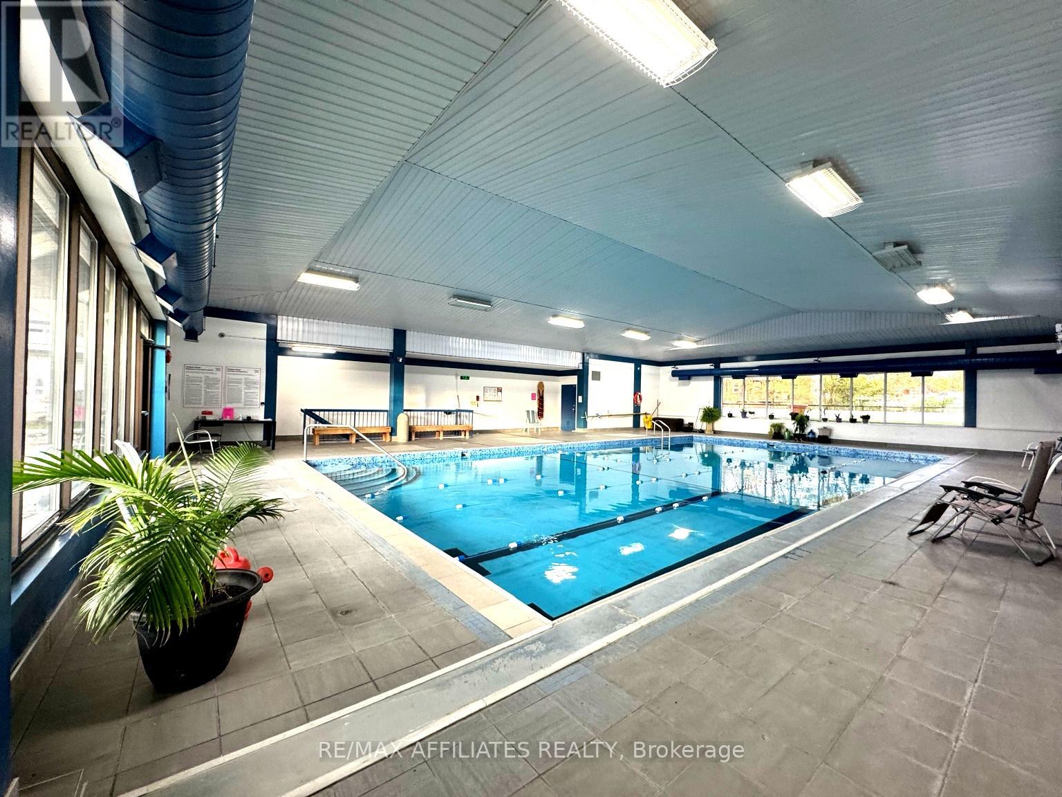 1704 - 158 Mcarthur Avenue, Ottawa, Ontario  K1L 8E7 - Photo 6 - X12547416