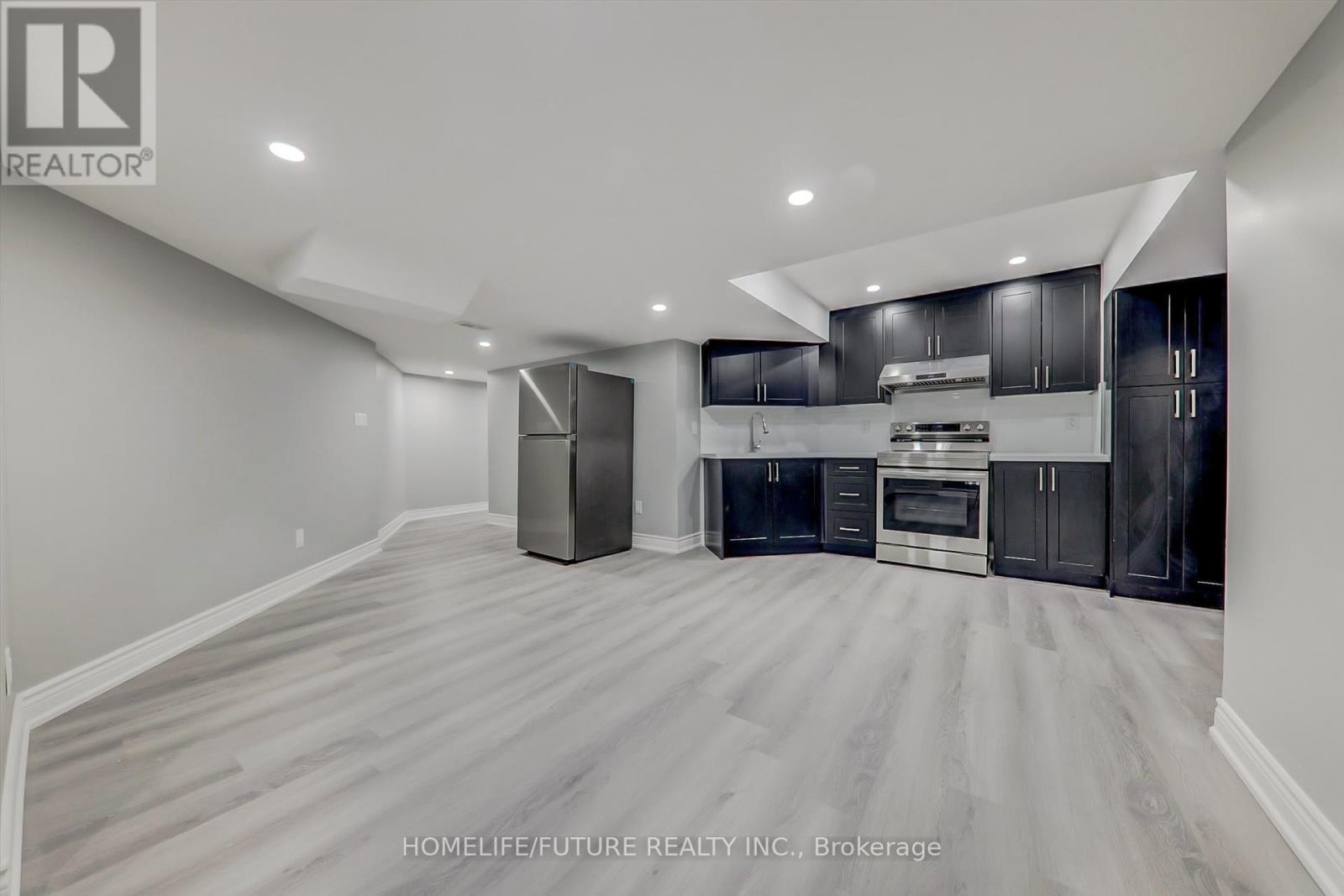 Bsmt - 2394 Southcott Road, Pickering, Ontario  L1X 2T3 - Photo 6 - E12547364