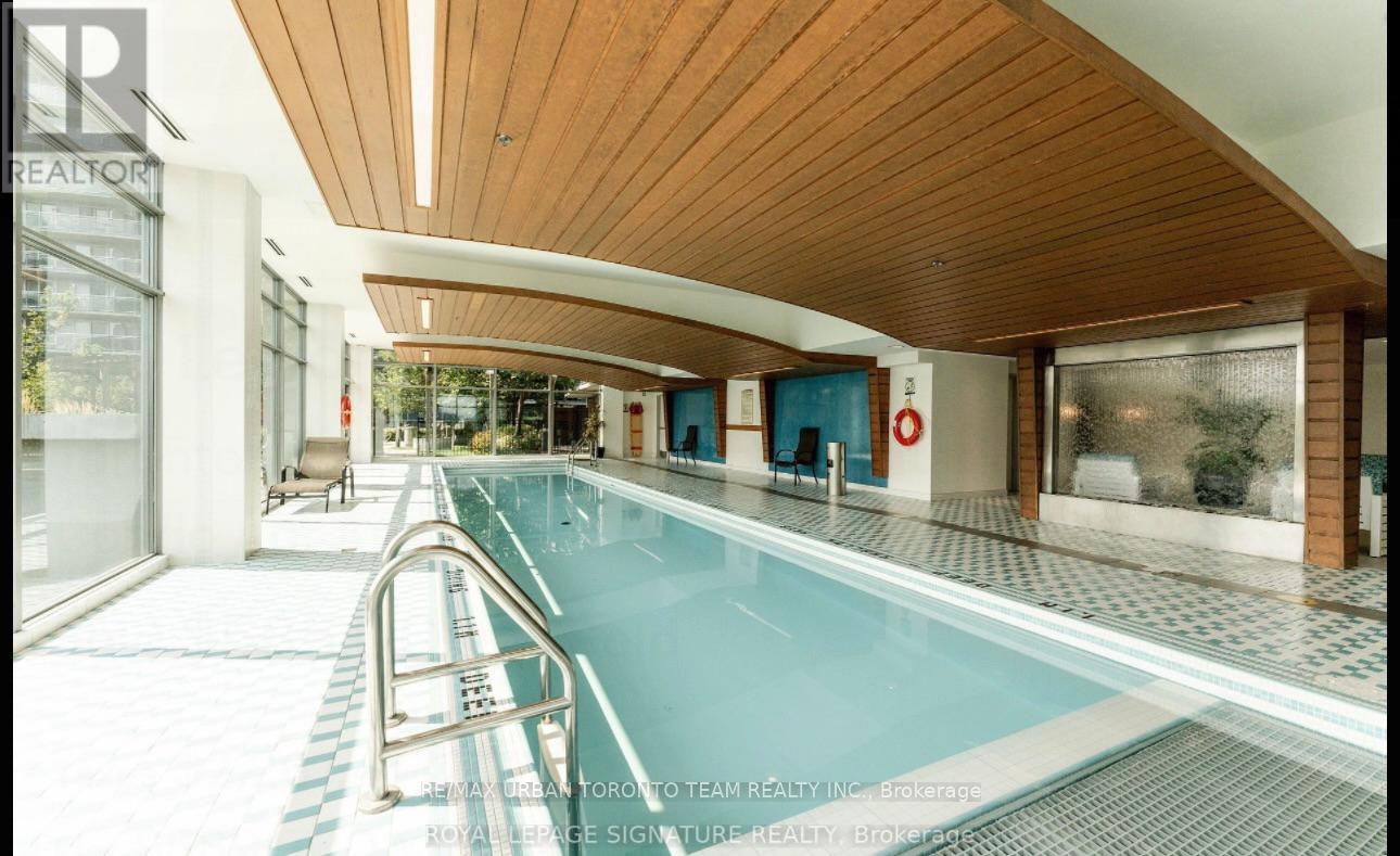 527 - 165 Legion Road N, Toronto, Ontario M8Y 0B3 - Photo 44 - W12547234