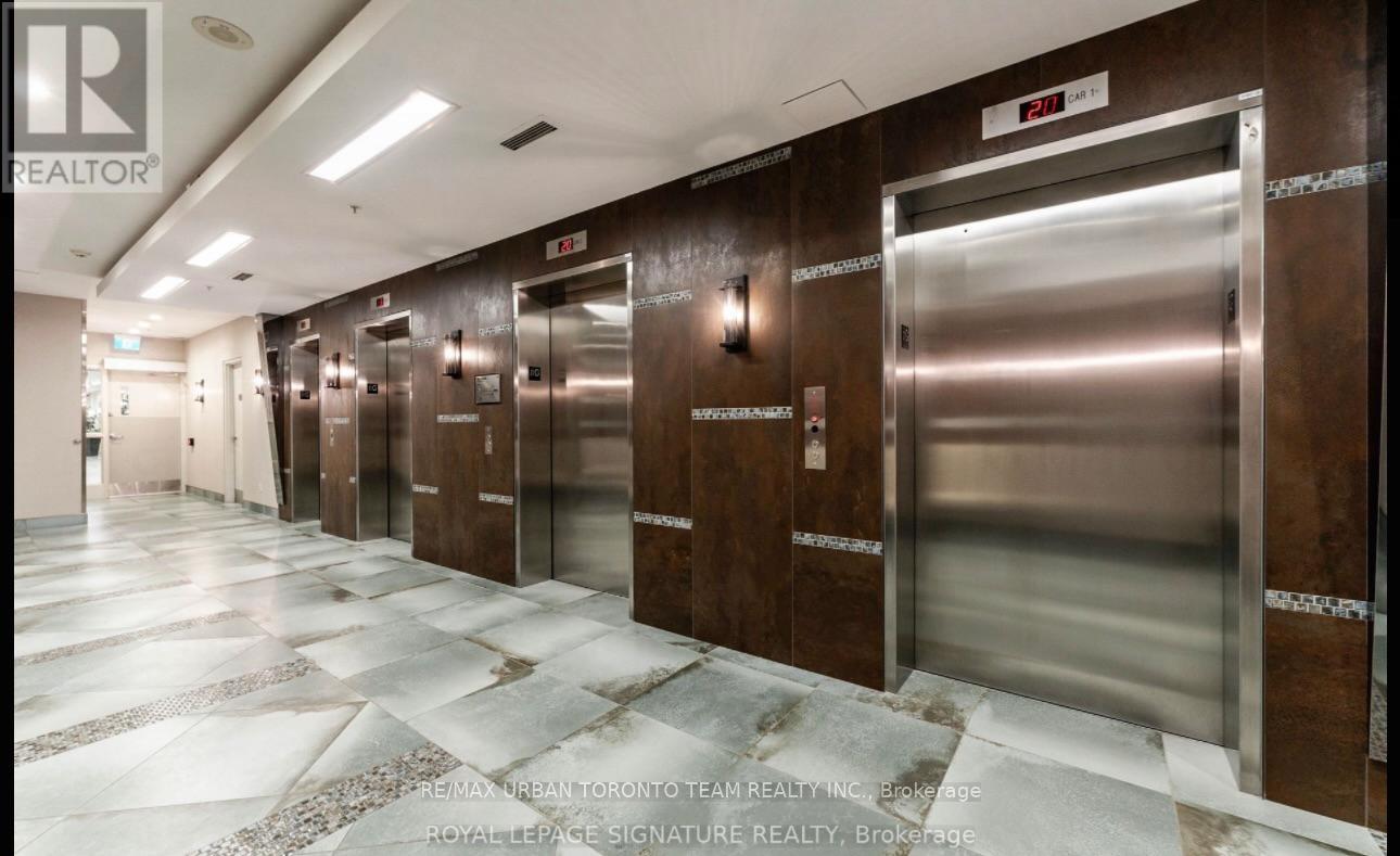 527 - 165 Legion Road N, Toronto, Ontario M8Y 0B3 - Photo 48 - W12547234