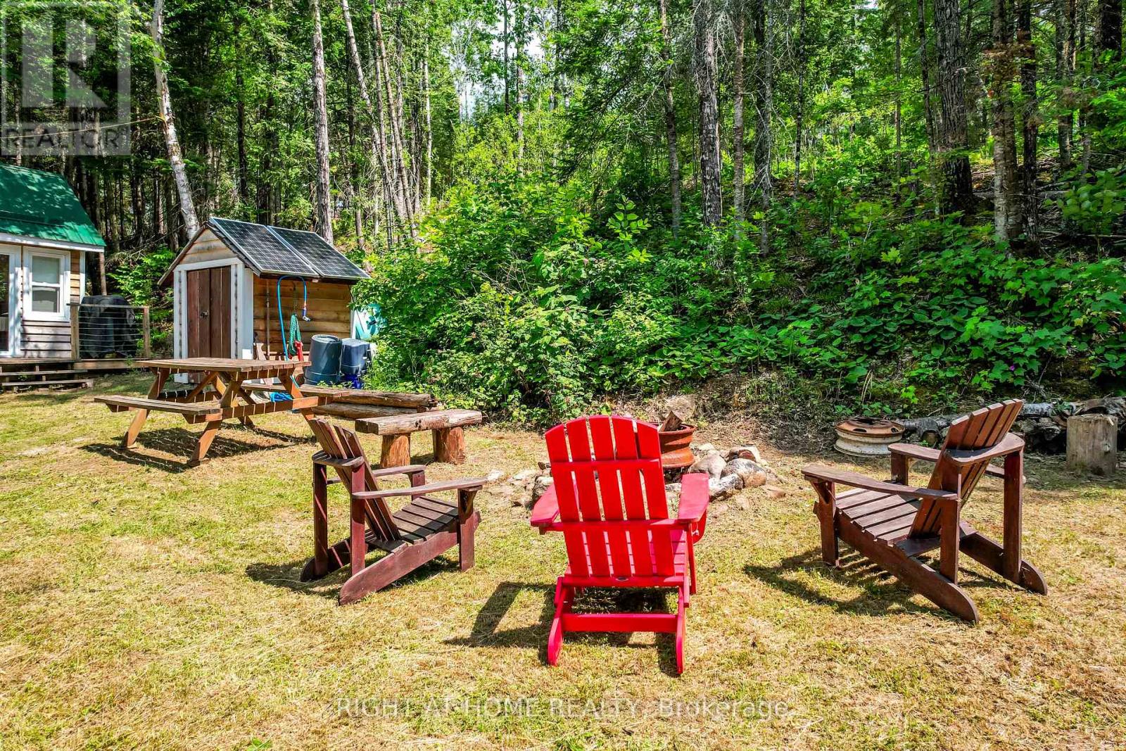 592 Moccasin Lake Road, Brudenell, Ontario K0J 2E0 - Photo 15 - X12271937