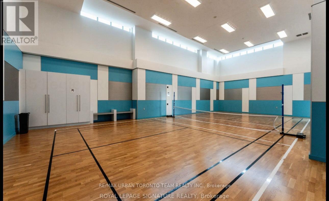 527 - 165 Legion Road N, Toronto, Ontario M8Y 0B3 - Photo 45 - W12547234