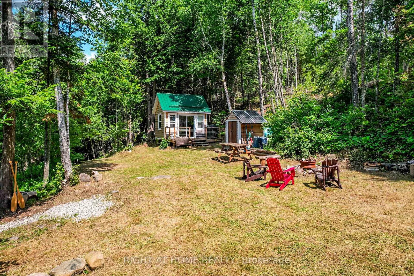 592 Moccasin Lake Road, Brudenell, Ontario K0J 2E0 - Photo 14 - X12271937