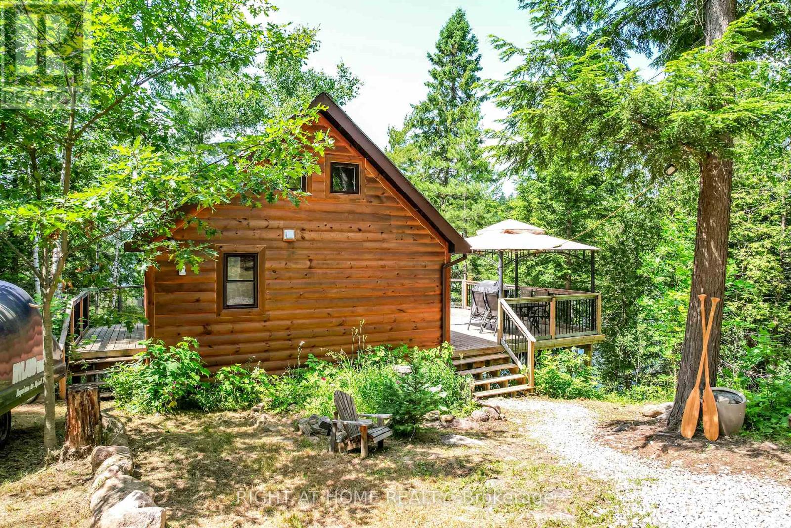 592 Moccasin Lake Road, Brudenell, Ontario K0J 2E0 - Photo 16 - X12271937