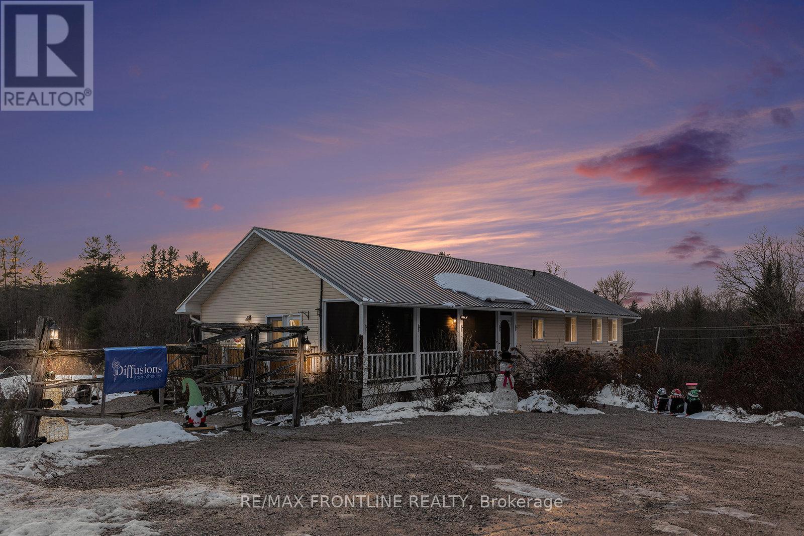 242 Maberly Station Road Nw, Tay Valley, Ontario K0H 2B0 - Photo 34 - X12546280