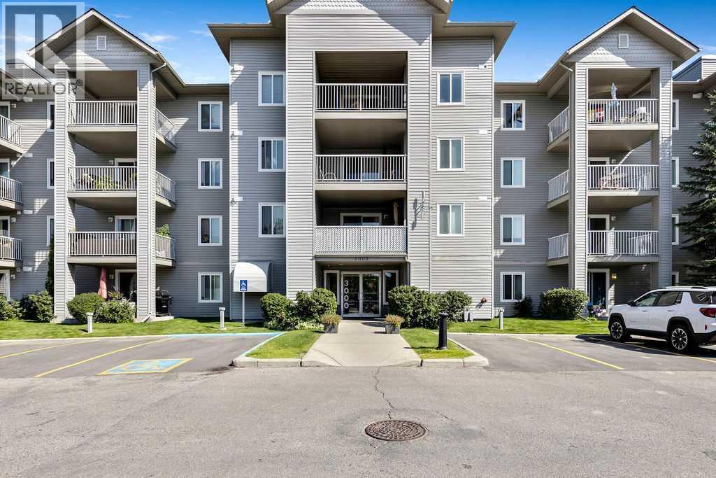 3304, 604 8 Street SW, Airdrie, Alberta