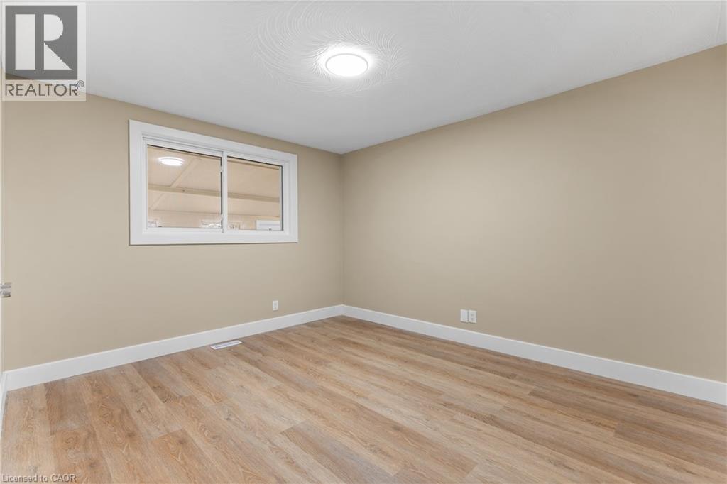 58 Selkirk Drive, Kitchener, Ontario N2E 1N2 - Photo 17 - 40787325