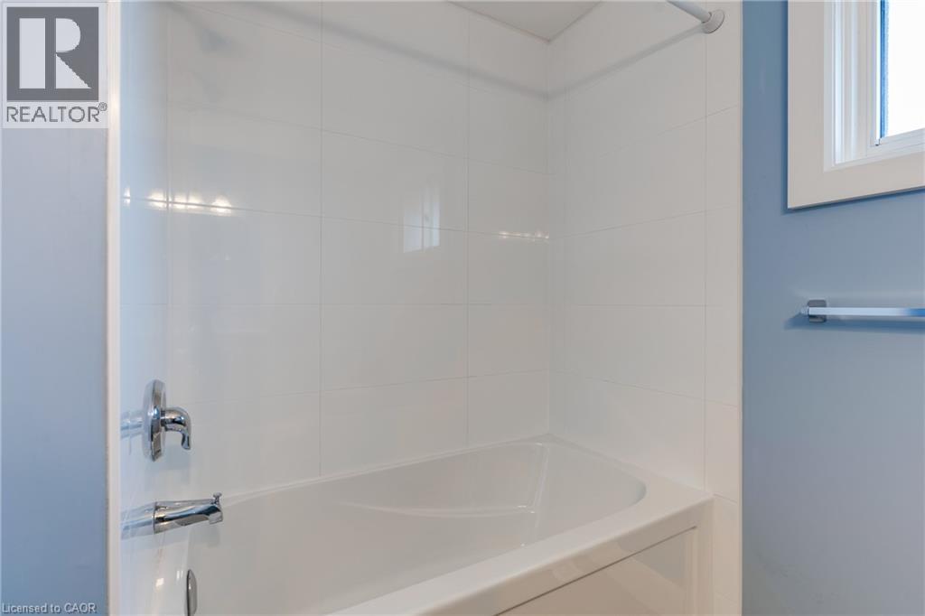 58 Selkirk Drive, Kitchener, Ontario N2E 1N2 - Photo 20 - 40787325