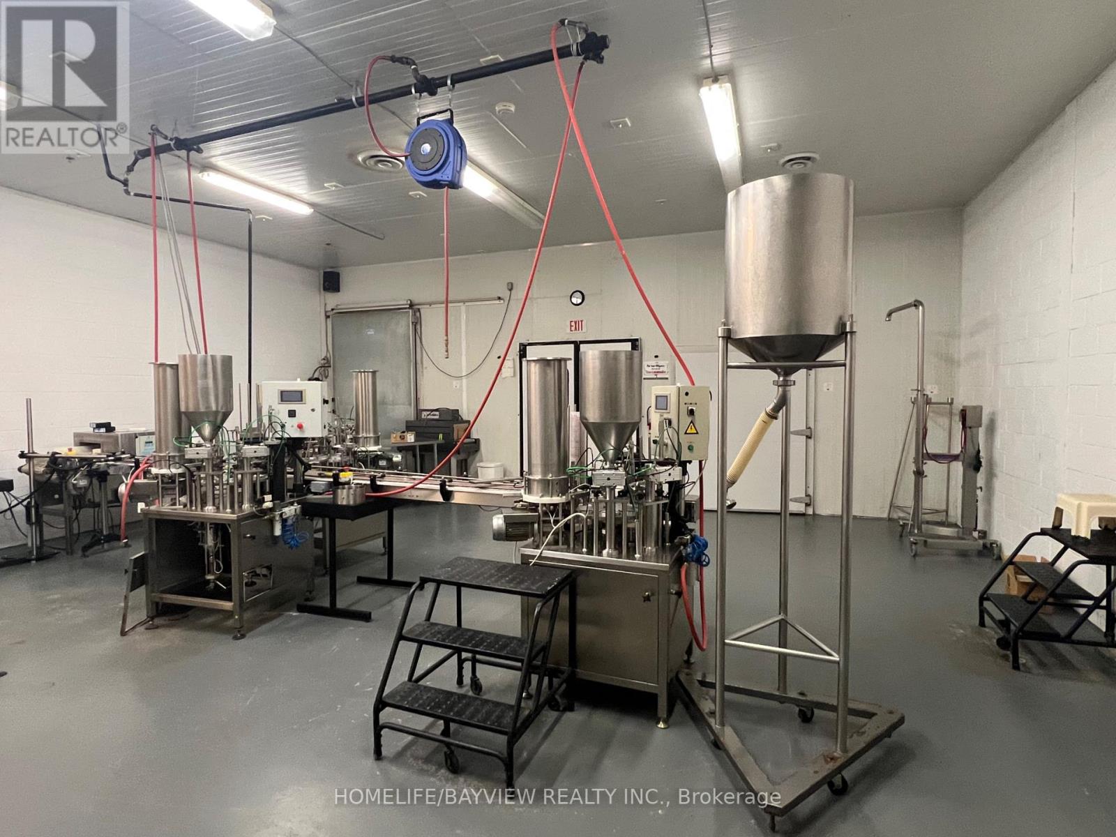 15 - 200 Connie Crescent, Vaughan (Concord), Ontario  L4K 1M1 - Photo 3 - N12547360