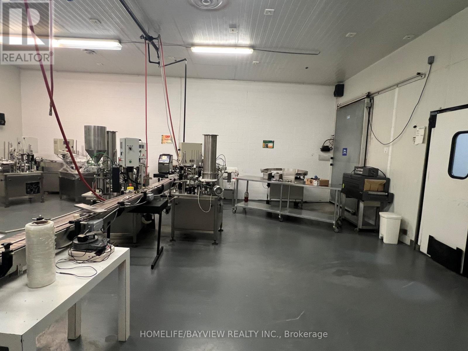 15 - 200 Connie Crescent, Vaughan (Concord), Ontario  L4K 1M1 - Photo 6 - N12547360