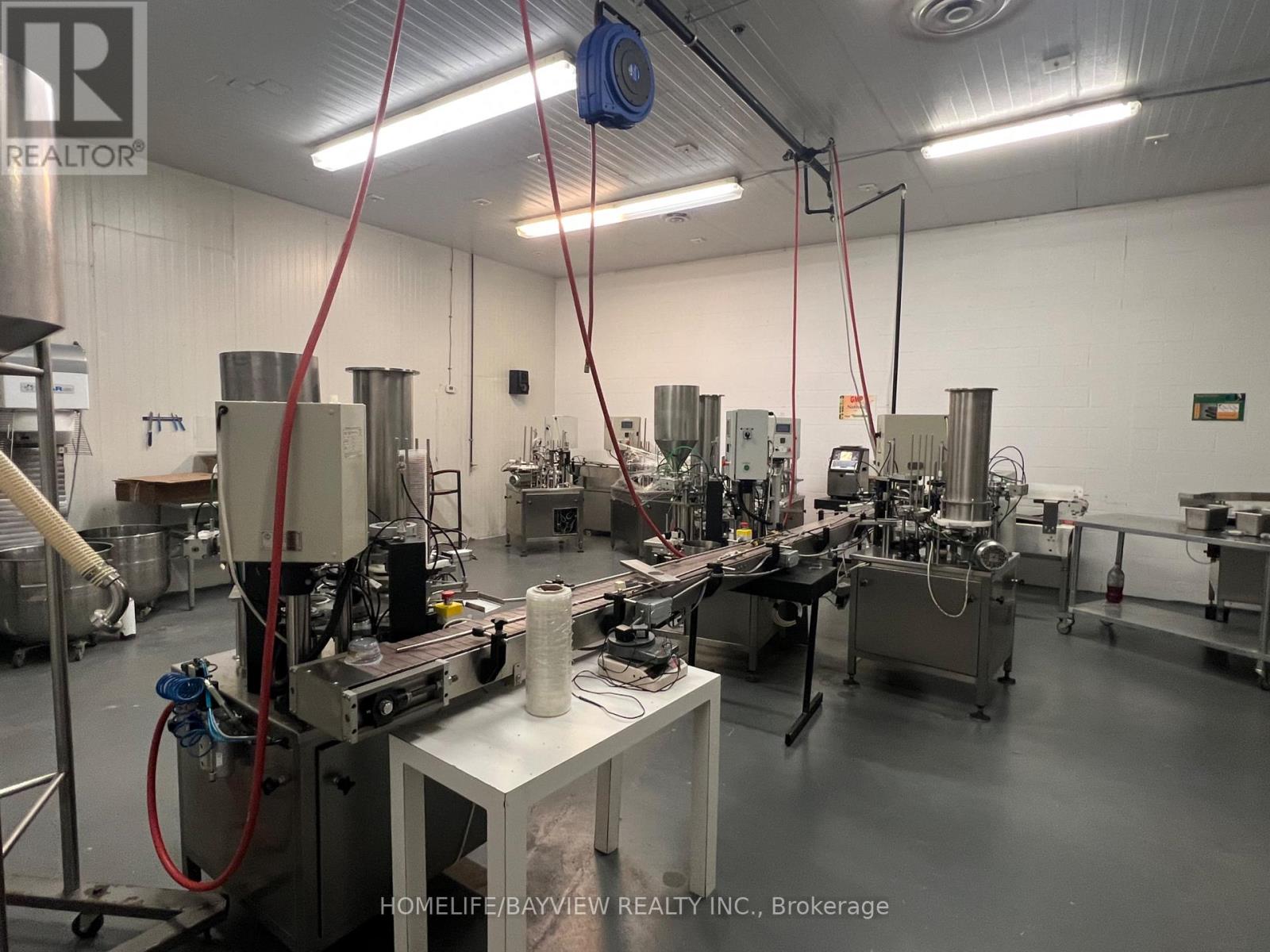 15 - 200 Connie Crescent, Vaughan (Concord), Ontario  L4K 1M1 - Photo 7 - N12547360