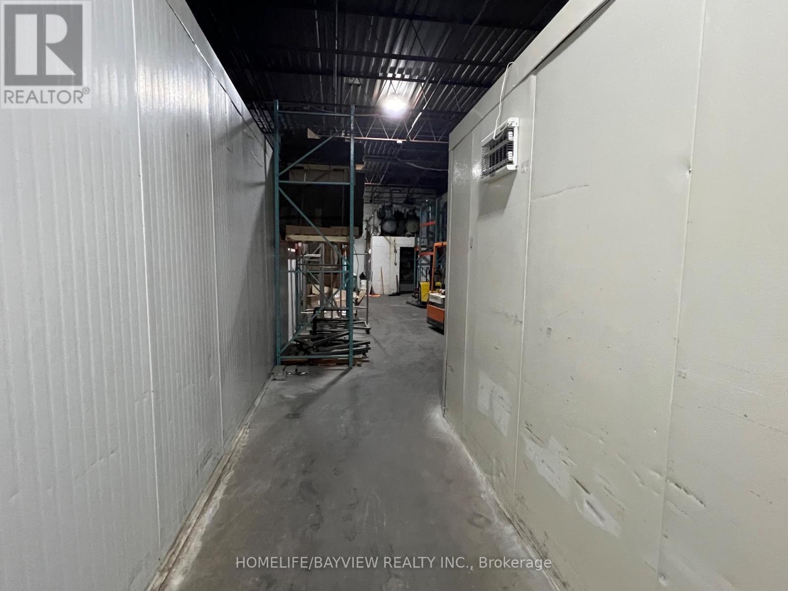 15 - 200 Connie Crescent, Vaughan (Concord), Ontario  L4K 1M1 - Photo 9 - N12547360