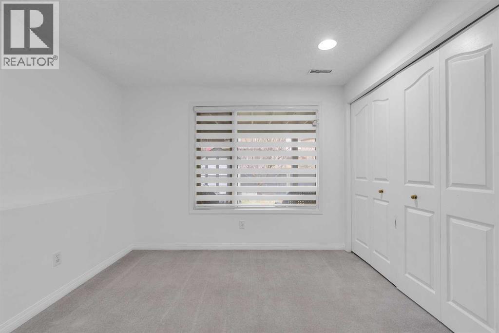 103 Sandringham Way Nw, Calgary, Alberta  T3K 3V7 - Photo 33 - A2268440