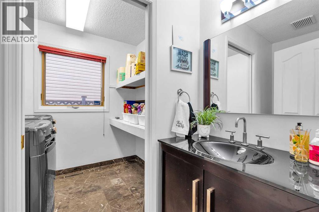 103 Sandringham Way Nw, Calgary, Alberta  T3K 3V7 - Photo 20 - A2268440