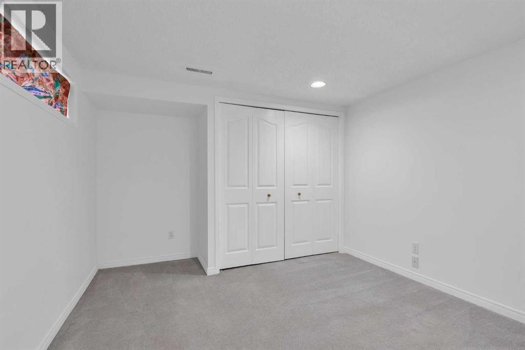 103 Sandringham Way Nw, Calgary, Alberta  T3K 3V7 - Photo 34 - A2268440