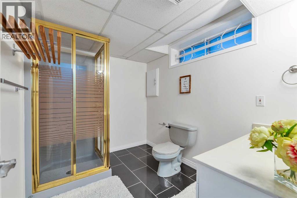 103 Sandringham Way Nw, Calgary, Alberta  T3K 3V7 - Photo 35 - A2268440