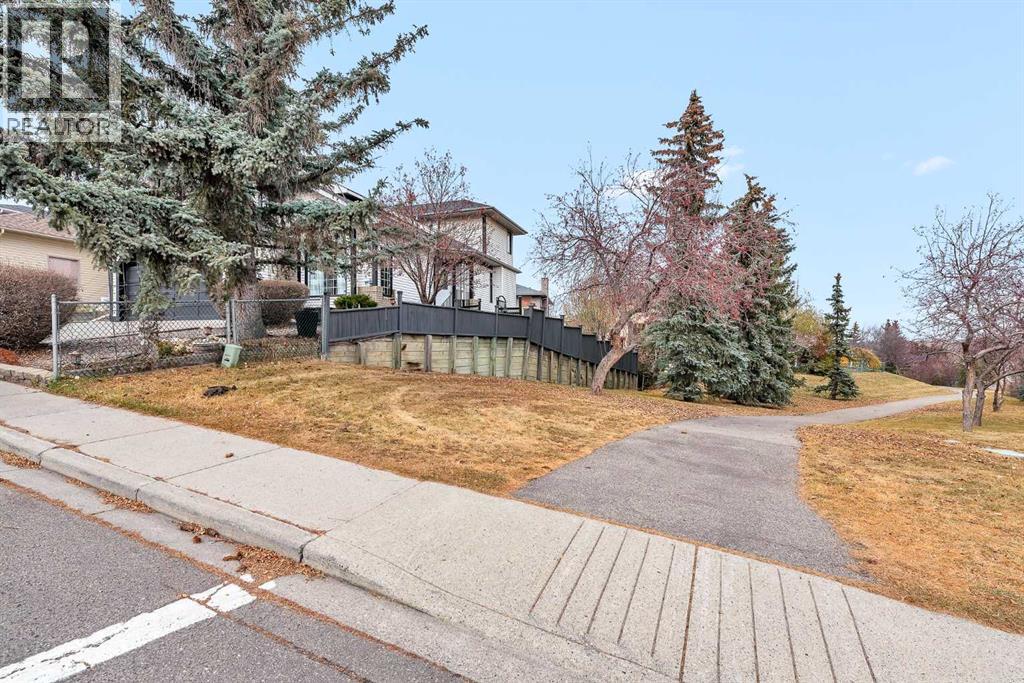 103 Sandringham Way Nw, Calgary, Alberta  T3K 3V7 - Photo 37 - A2268440