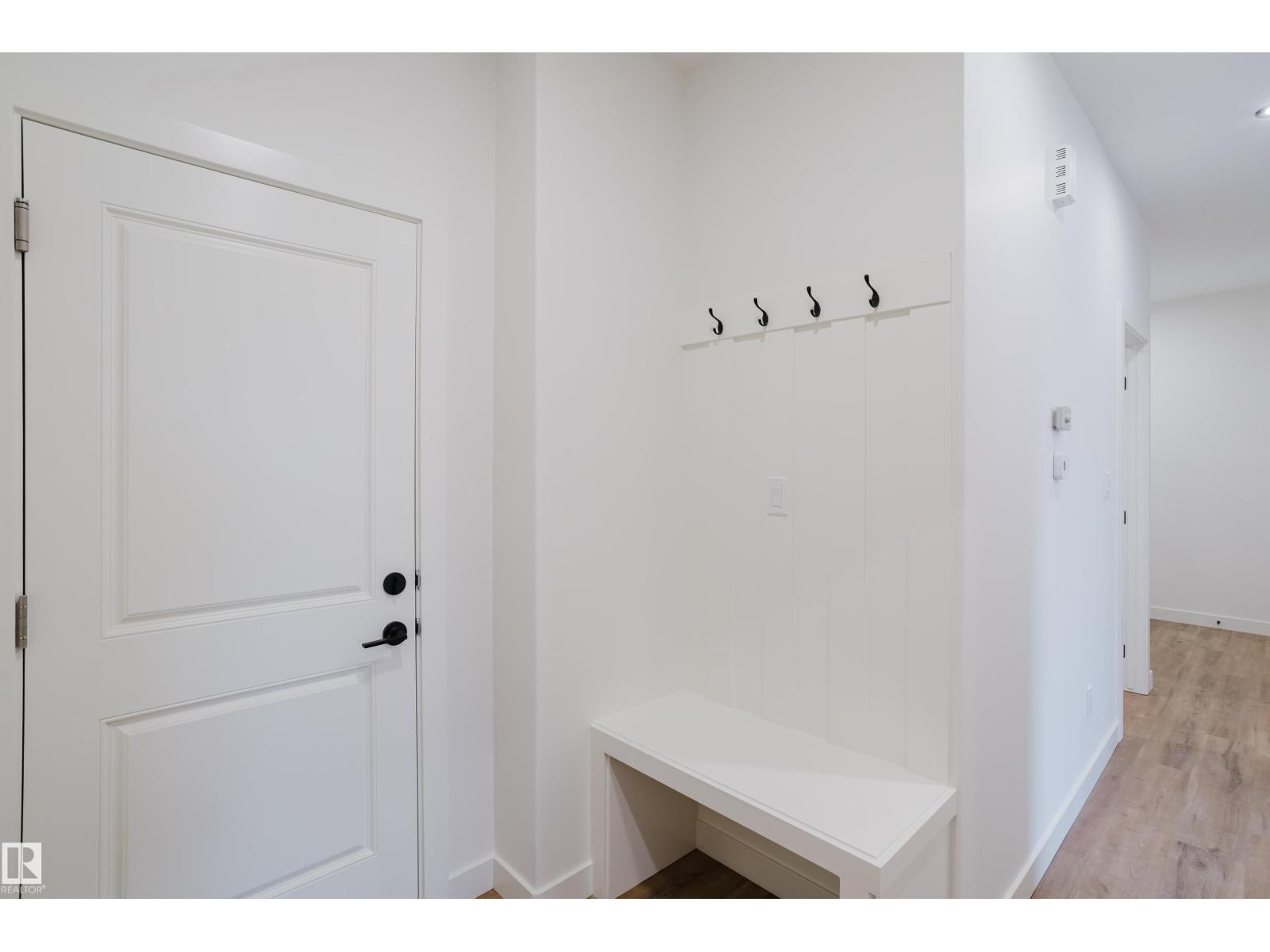 708 Elderberry Cl Nw, Edmonton, Alberta  T6M 3J6 - Photo 11 - E4465827