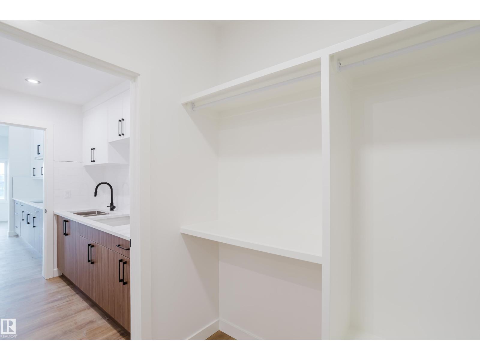 708 Elderberry Cl Nw, Edmonton, Alberta  T6M 3J6 - Photo 12 - E4465827