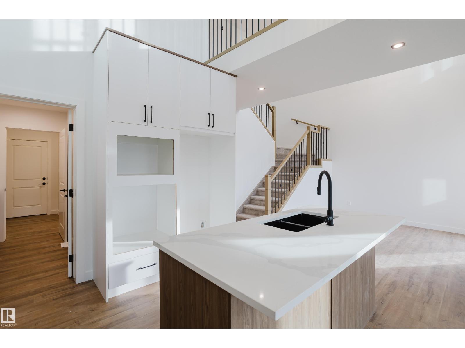 708 Elderberry Cl Nw, Edmonton, Alberta  T6M 3J6 - Photo 18 - E4465827