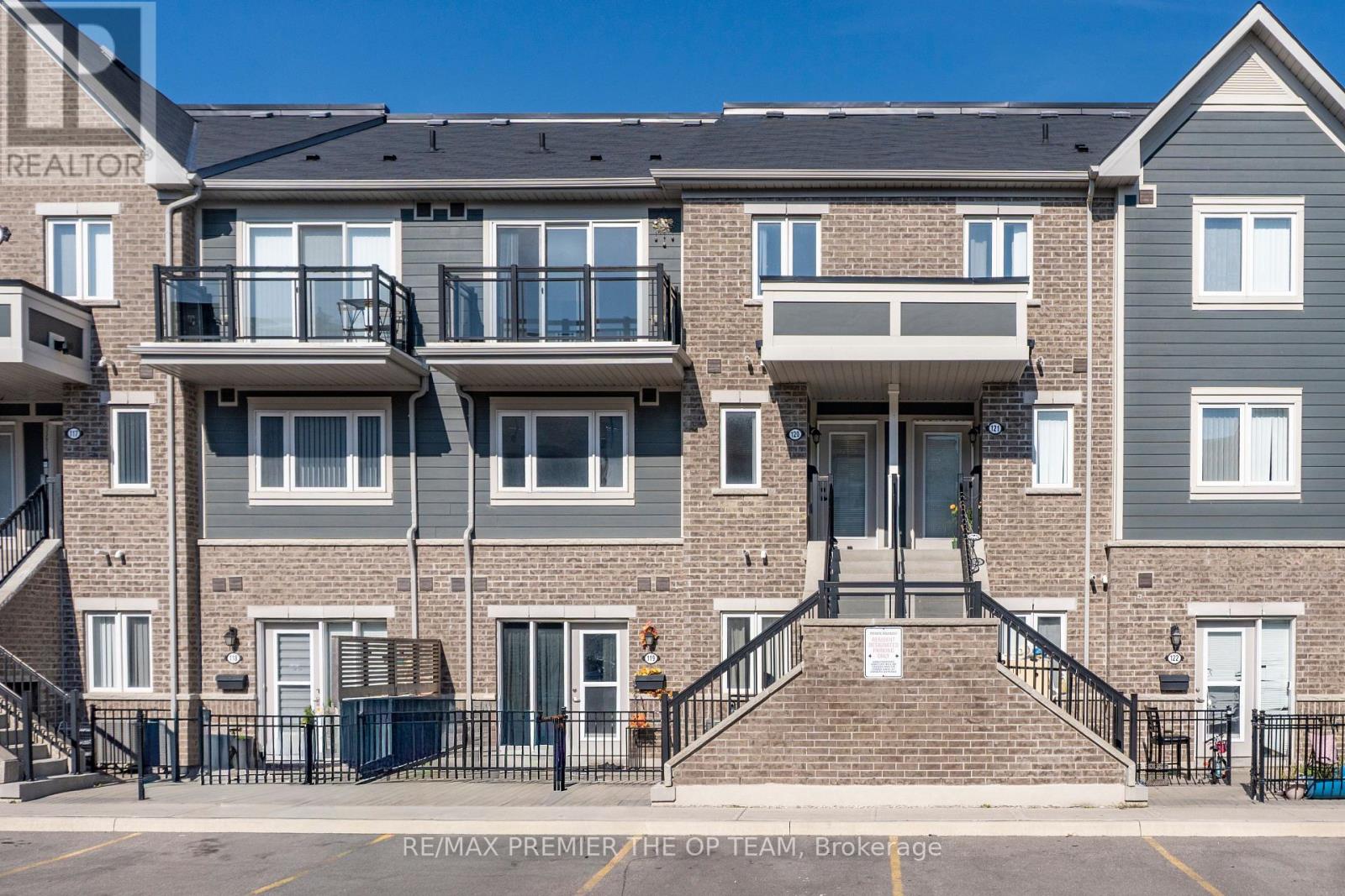 120 - 250 SUNNY MEADOW BOULEVARD, Brampton, Ontario