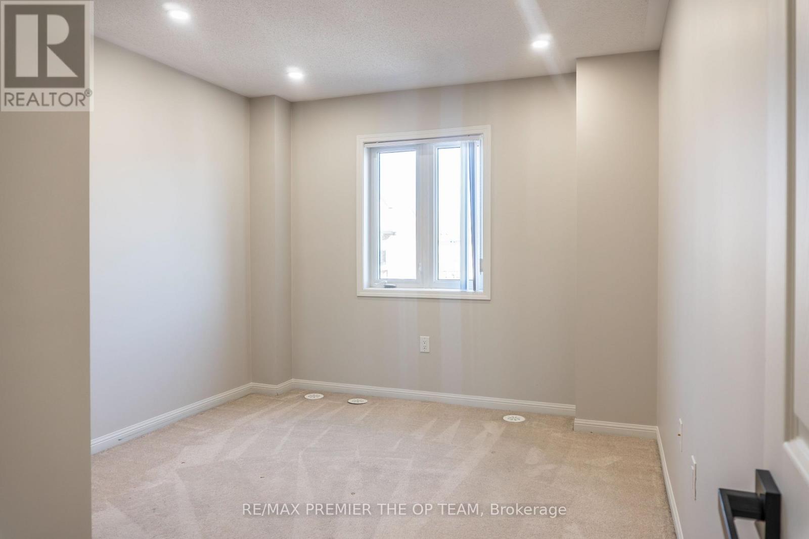 120 - 250 Sunny Meadow Boulevard, Brampton, Ontario  L6R 3Y7 - Photo 15 - W12547358