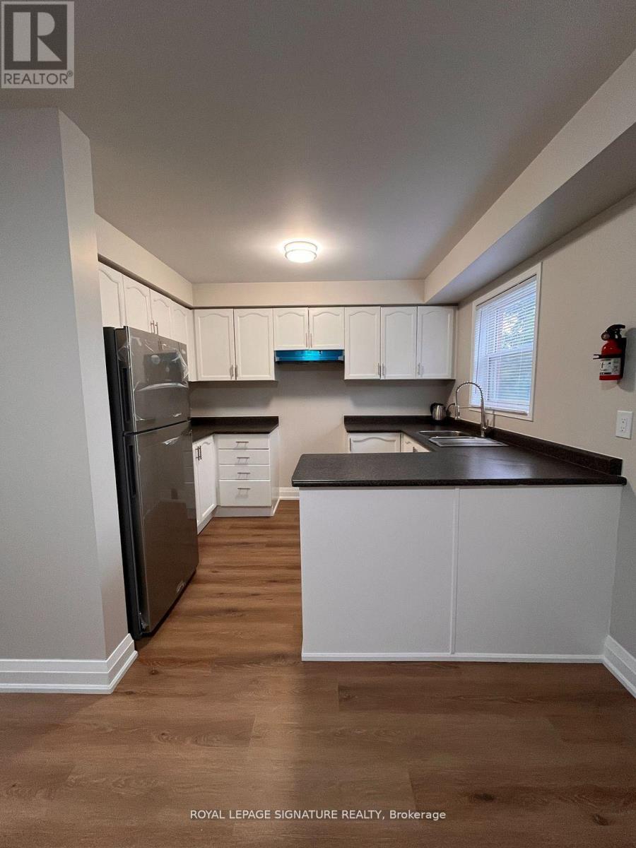 6880 Meadowvale Town Centre Circle, Mississauga, Ontario  L5N 7T4 - Photo 4 - W12547366