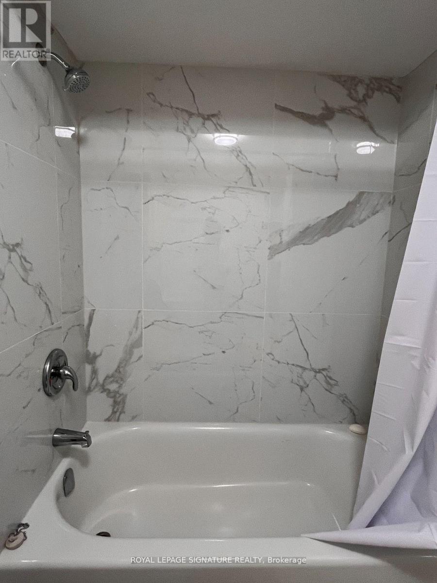 6880 Meadowvale Town Centre Circle, Mississauga, Ontario  L5N 7T4 - Photo 9 - W12547366