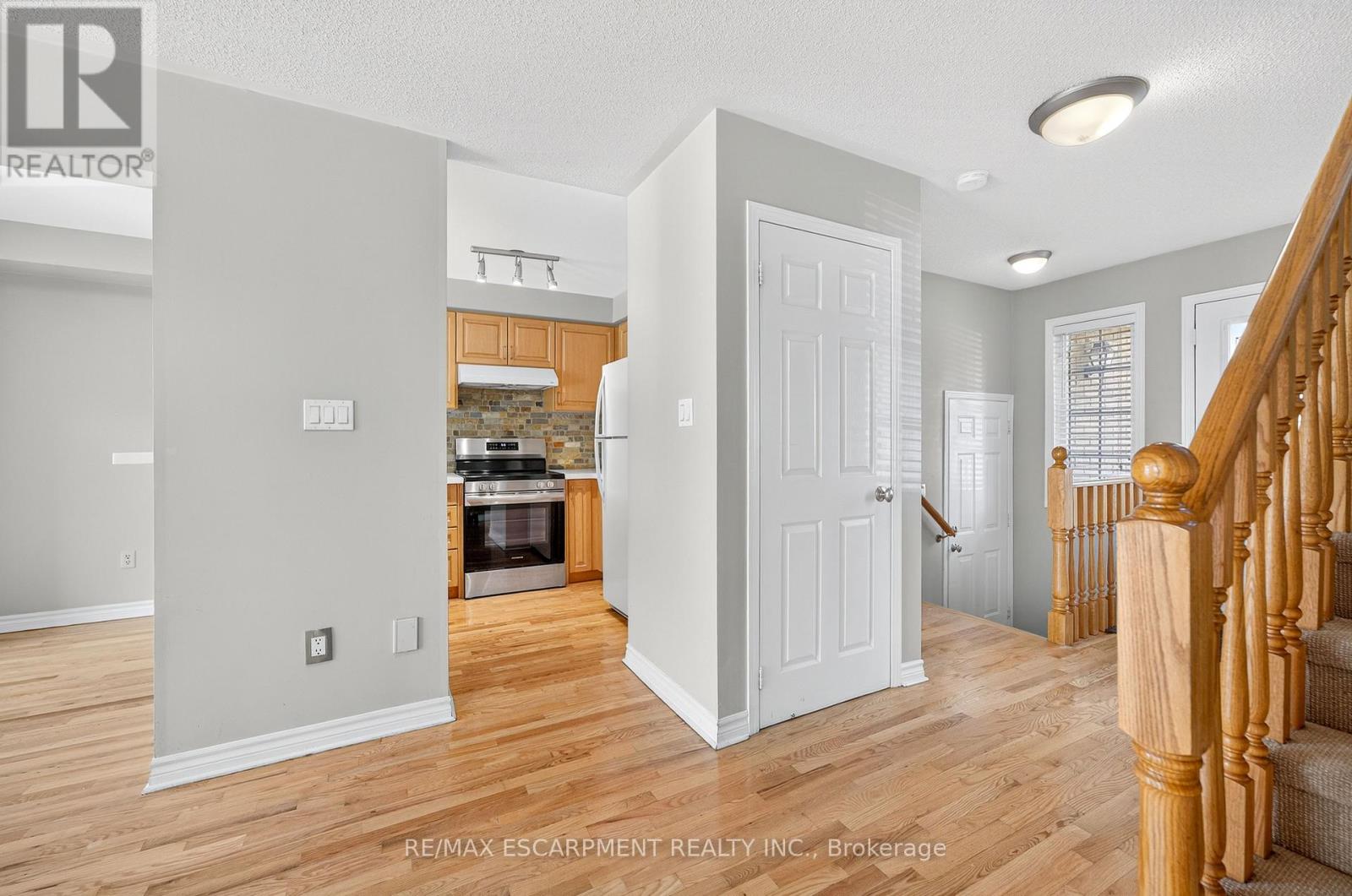 2456 Lazio Lane, Oakville, Ontario  L6M 4P7 - Photo 15 - W12547388