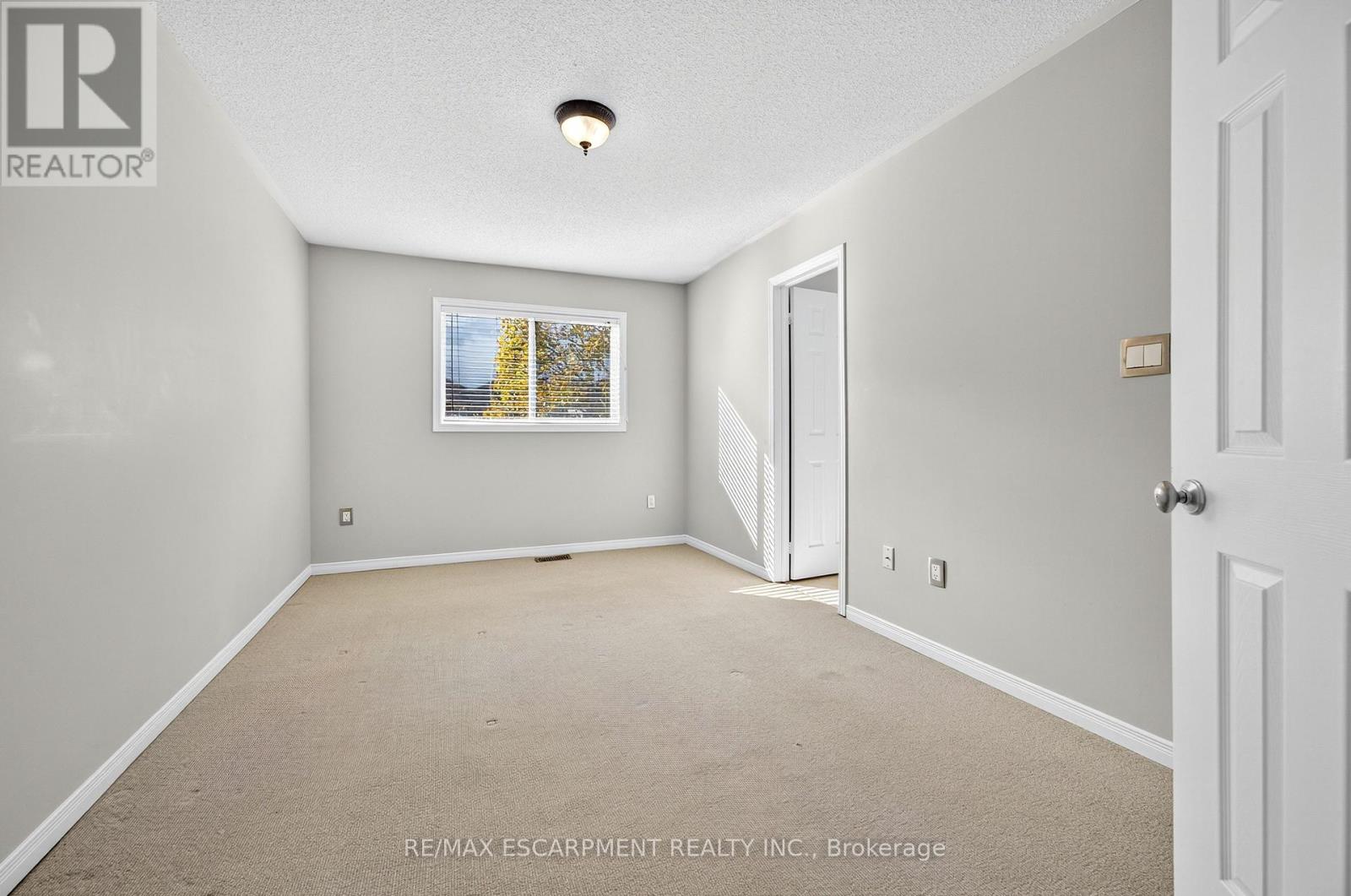 2456 Lazio Lane, Oakville, Ontario  L6M 4P7 - Photo 20 - W12547388