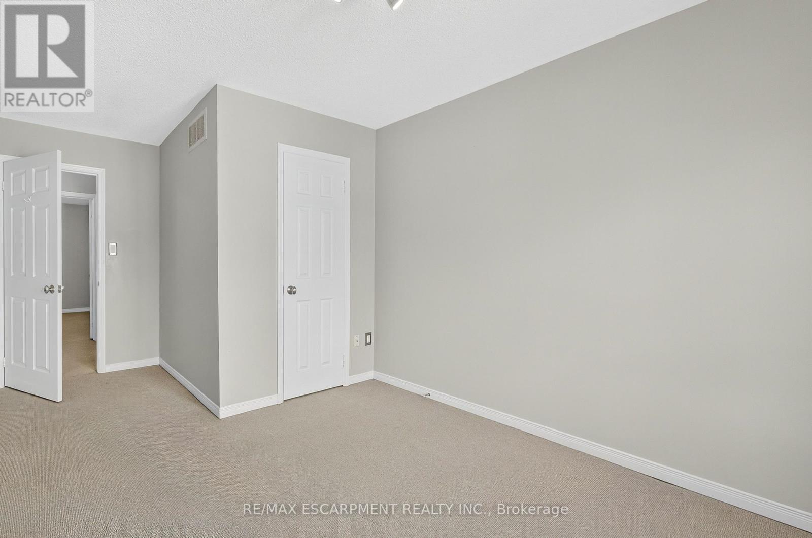 2456 Lazio Lane, Oakville, Ontario  L6M 4P7 - Photo 32 - W12547388