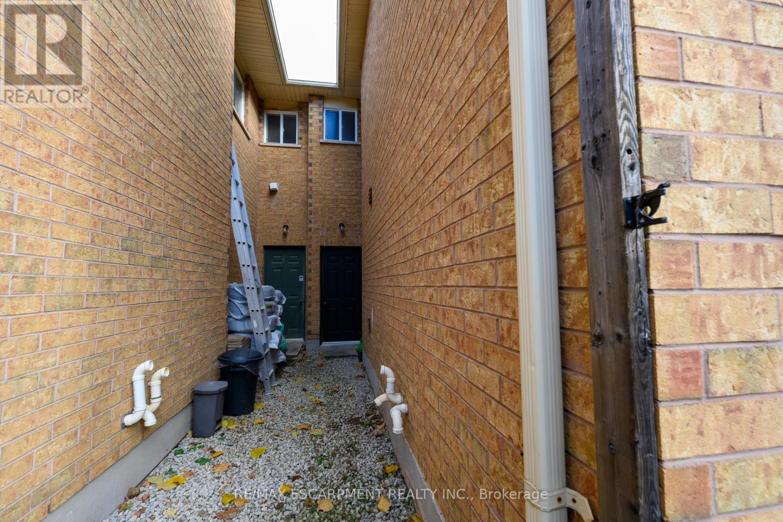 2456 Lazio Lane, Oakville, Ontario  L6M 4P7 - Photo 42 - W12547388