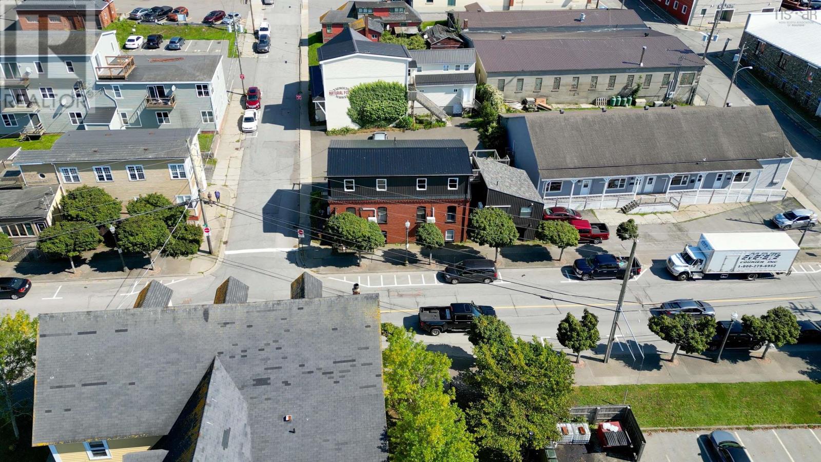 1 Jenkins Street, Yarmouth, Nova Scotia  B5A 3E2 - Photo 39 - 202422240