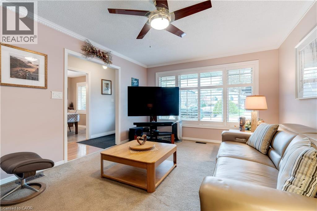 2238 Fassel Avenue, Burlington, Ontario  L7R 3P1 - Photo 7 - 40785711