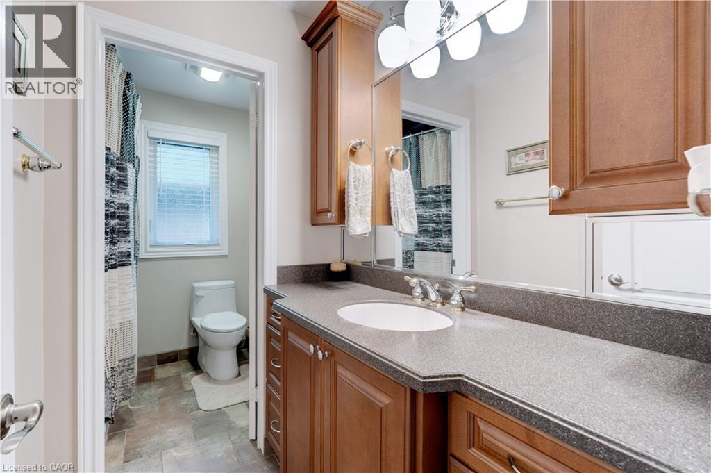 2238 Fassel Avenue, Burlington, Ontario  L7R 3P1 - Photo 22 - 40785711