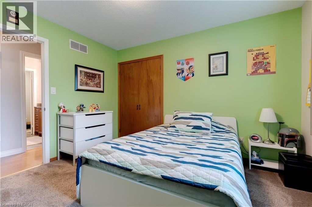 2238 Fassel Avenue, Burlington, Ontario  L7R 3P1 - Photo 19 - 40785711