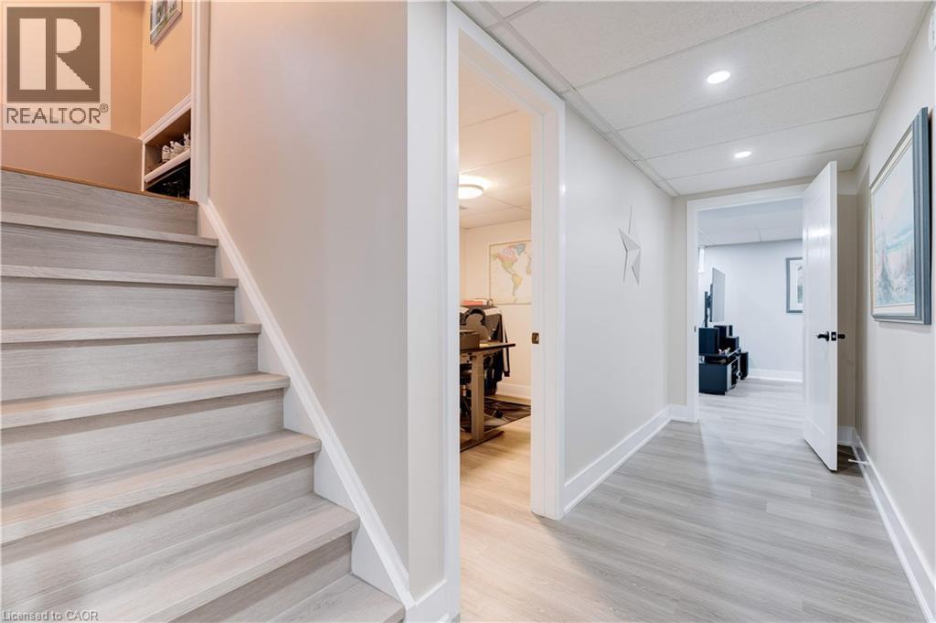 2238 Fassel Avenue, Burlington, Ontario  L7R 3P1 - Photo 30 - 40785711