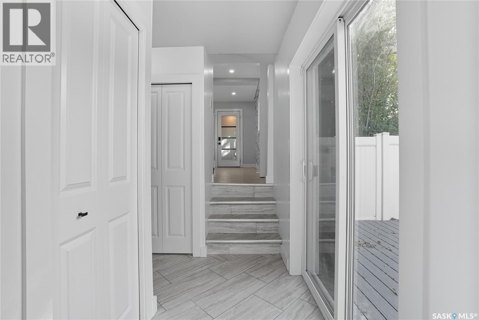 1041 L Avenue N, Saskatoon, Saskatchewan  S7L 2R7 - Photo 20 - SK020837