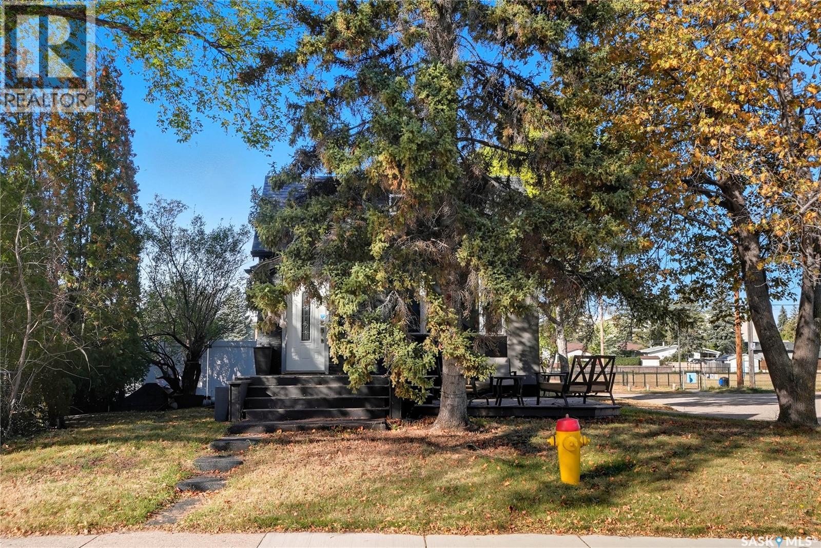 1041 L Avenue N, Saskatoon, Saskatchewan  S7L 2R7 - Photo 6 - SK020837