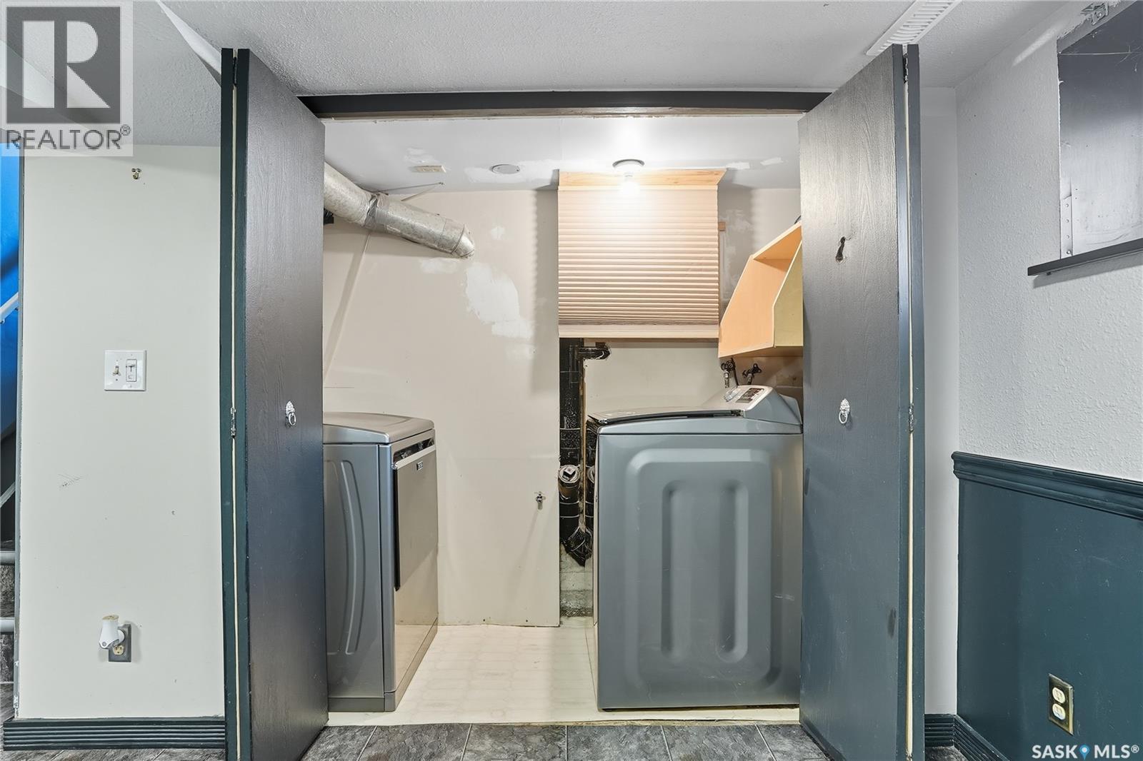 1041 L Avenue N, Saskatoon, Saskatchewan  S7L 2R7 - Photo 26 - SK020837