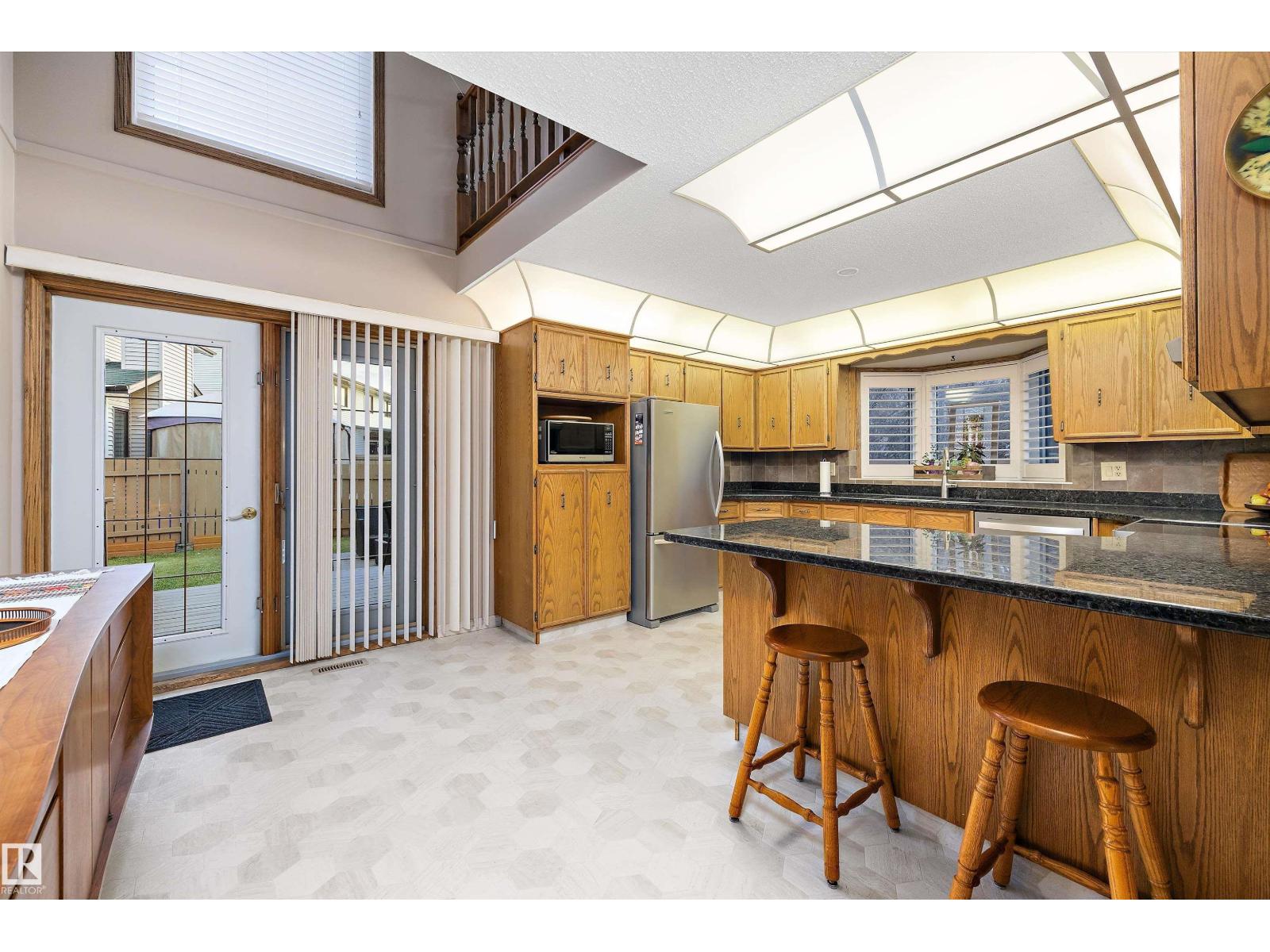 2 Leblanc Pl, St. Albert, Alberta  T8N 4P1 - Photo 11 - E4465819